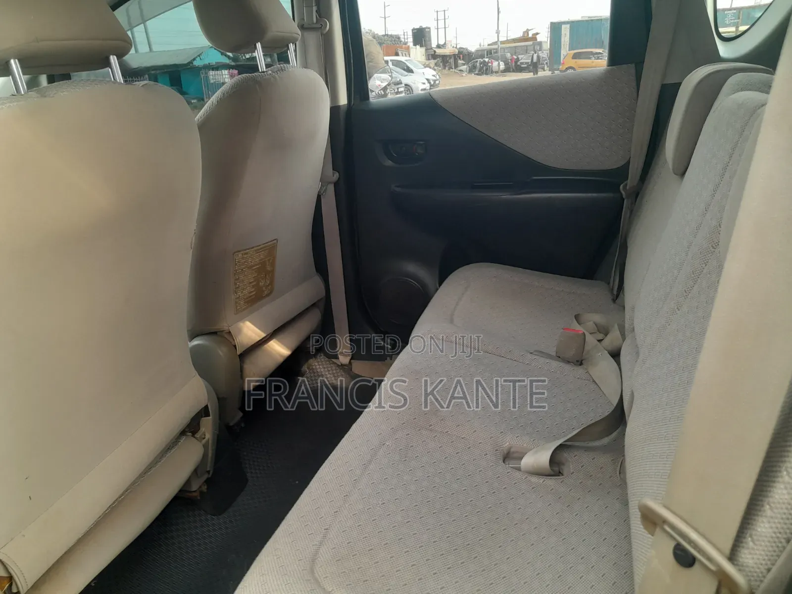 Toyota Ractis 2010 Black