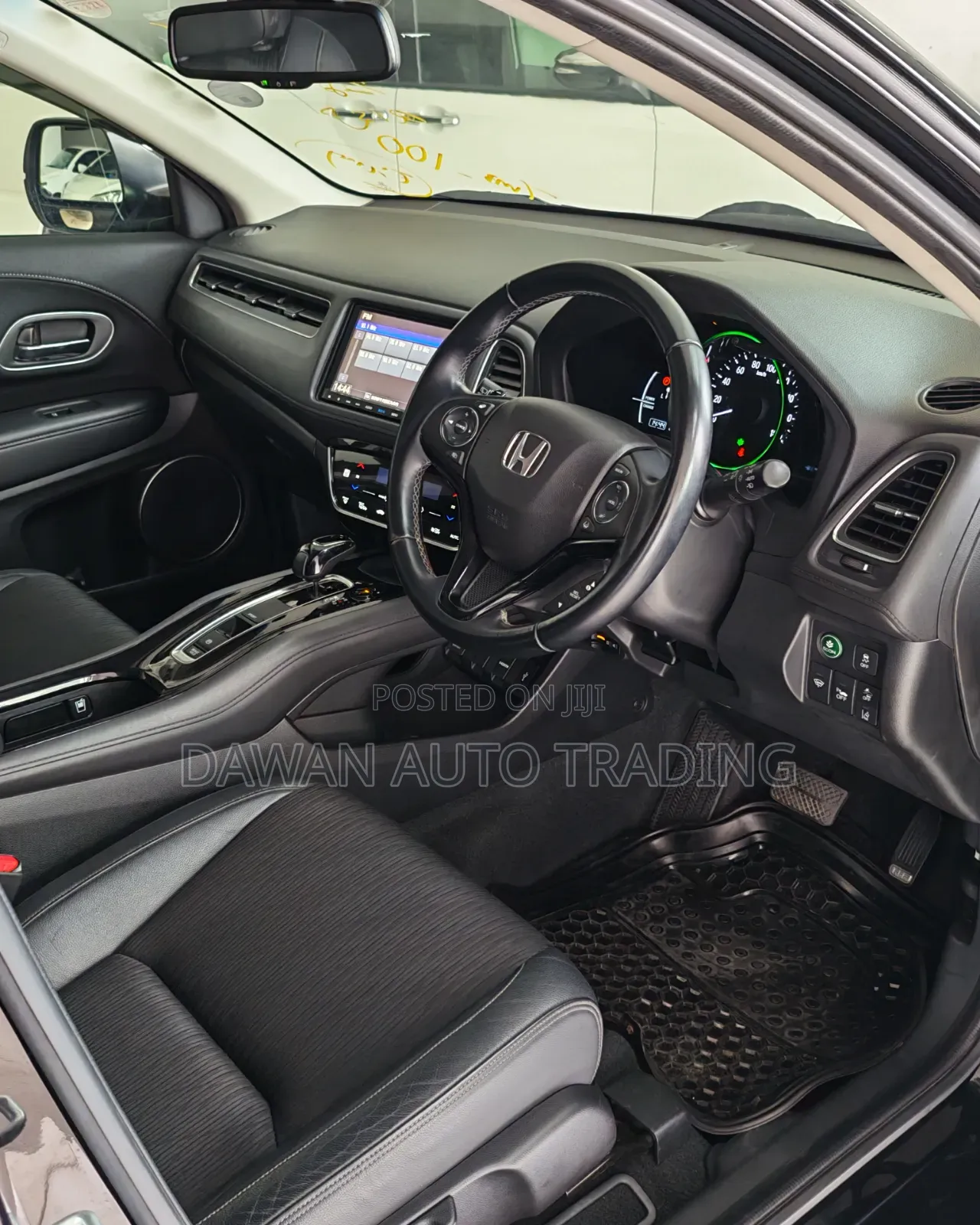 Honda Vezel 2019 Black