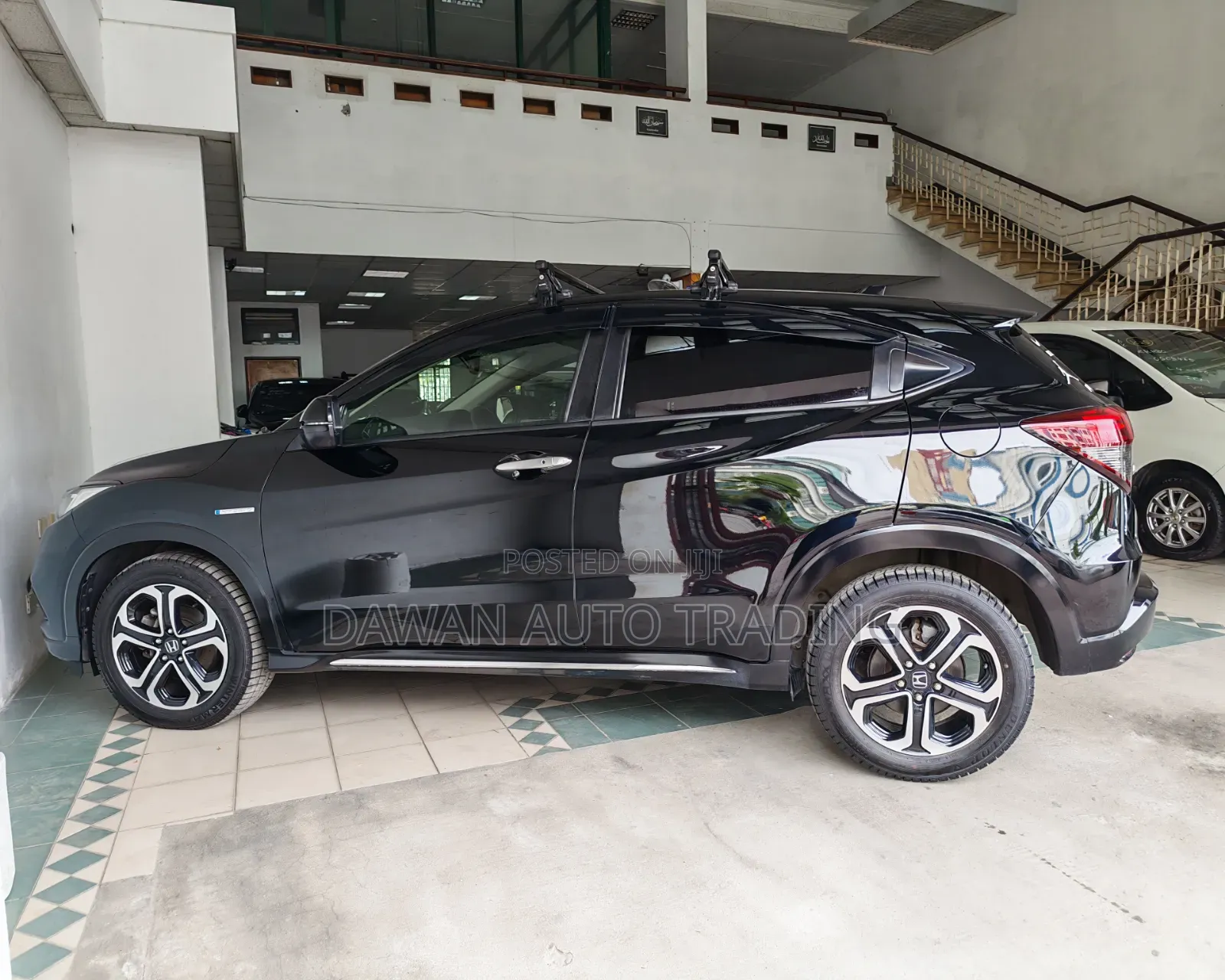 Honda Vezel 2019 Black