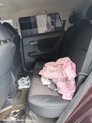 Toyota Corolla Rumion 2015 Maroon