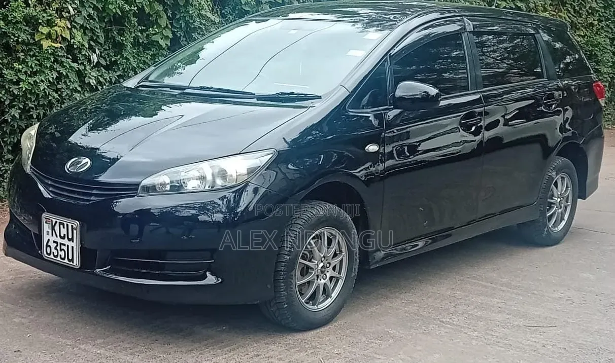 Toyota Wish 2012