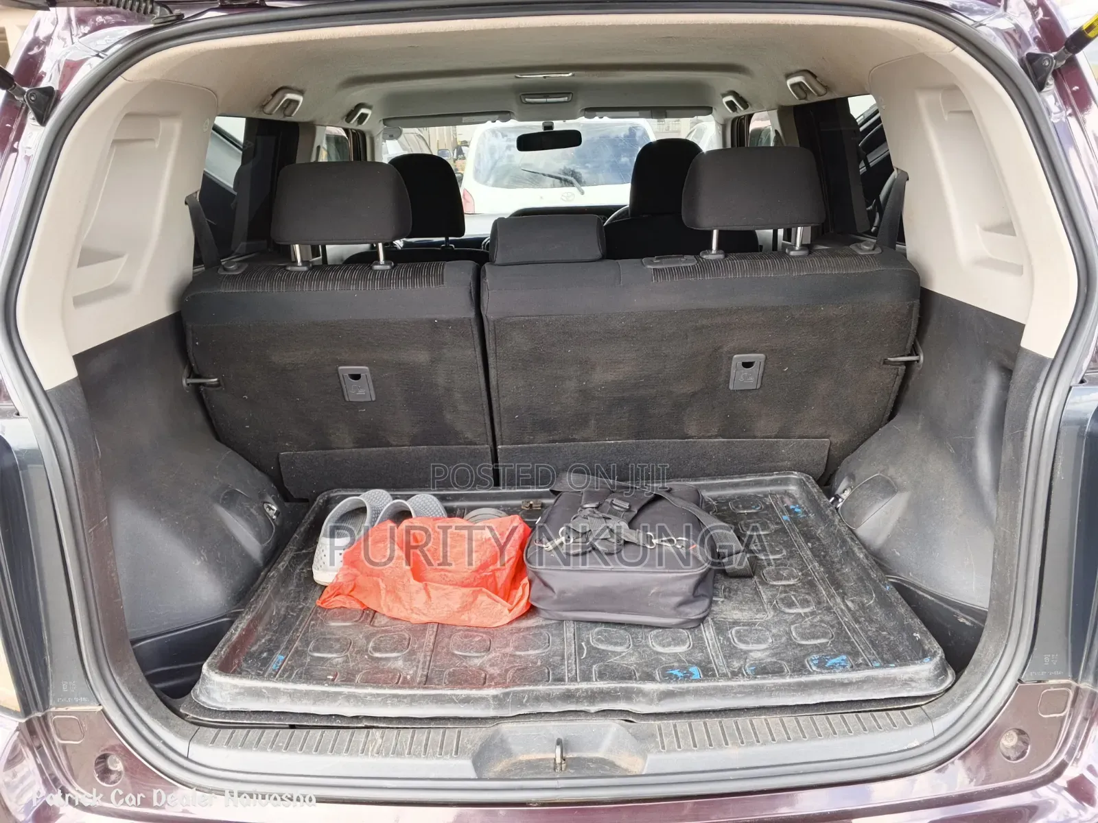 Toyota Corolla Rumion 2015 Maroon