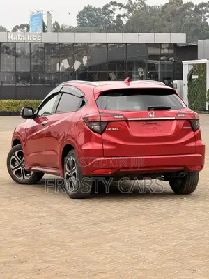 Honda Vezel 1.5 4WD 2019 Red