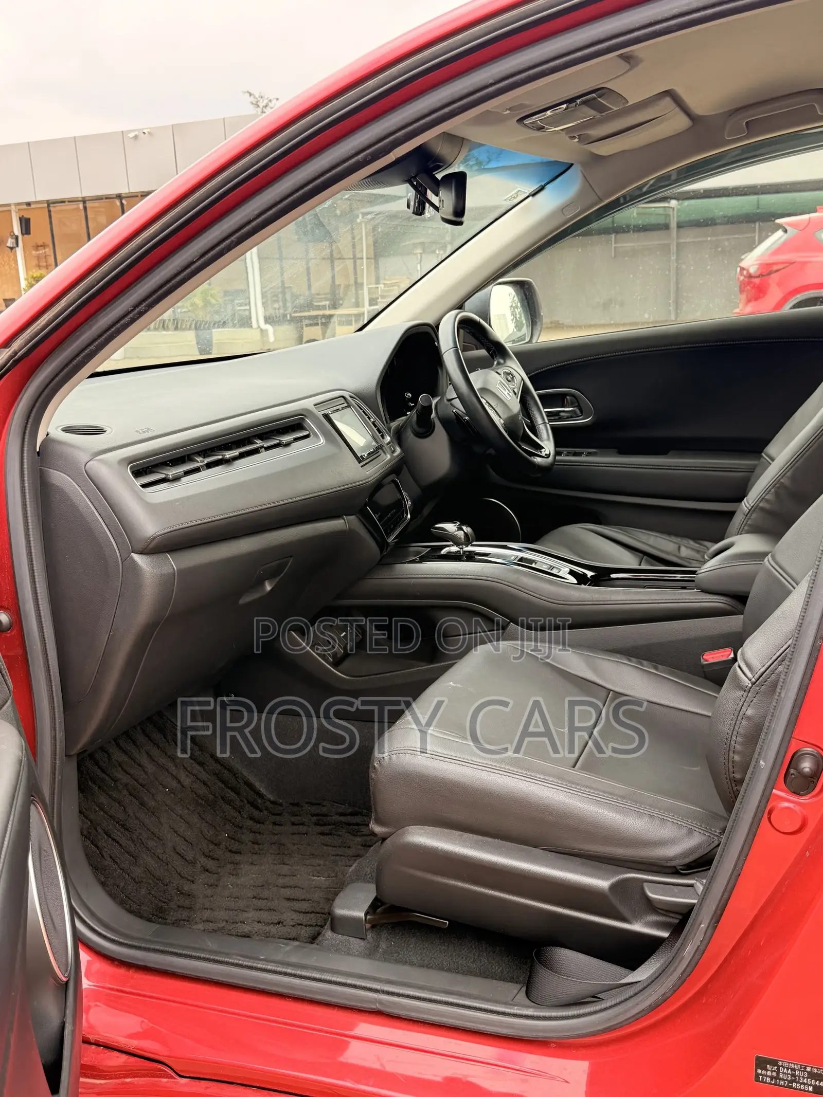 Honda Vezel 1.5 4WD 2019 Red