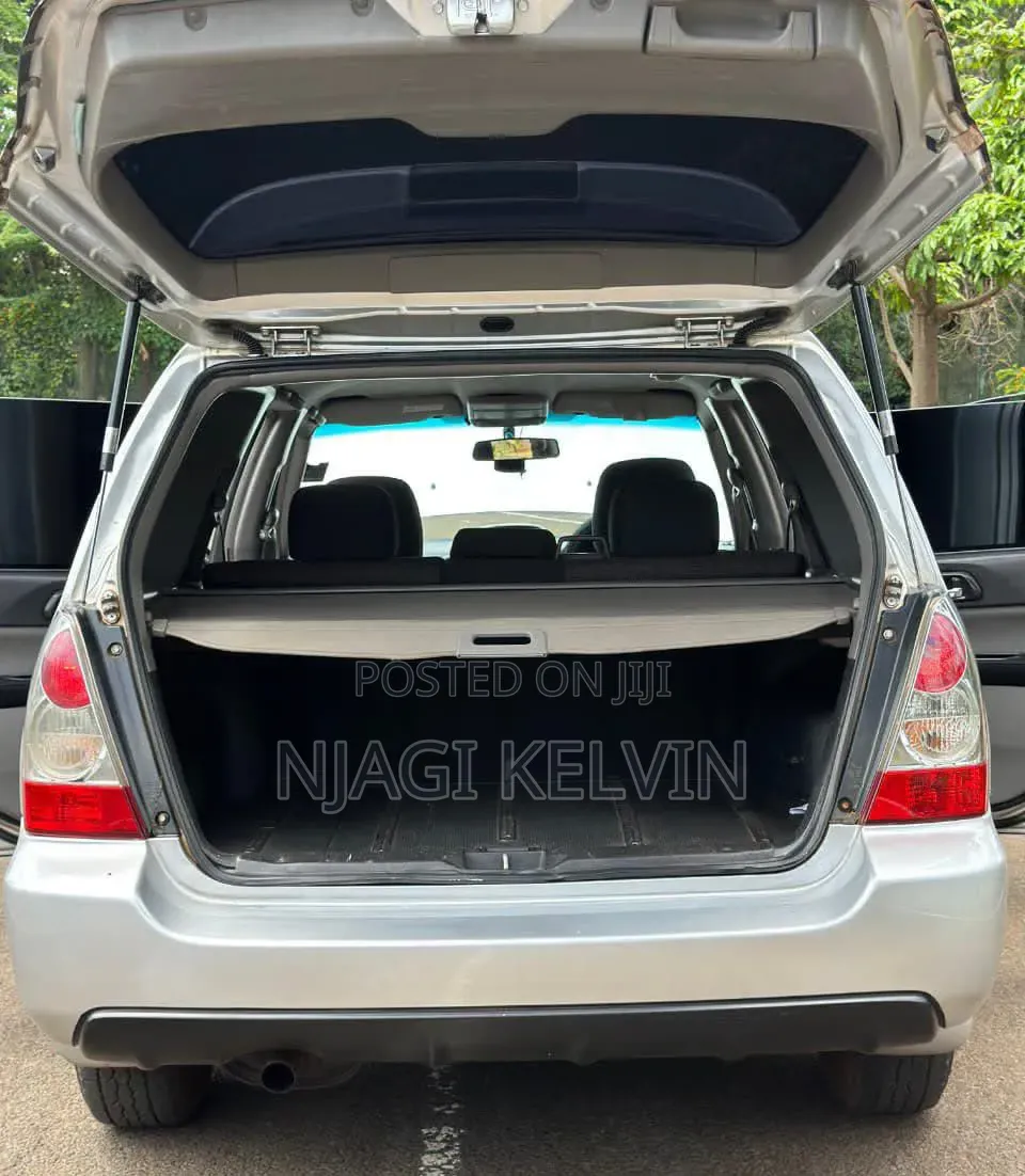 Subaru Forester 2006 Silver