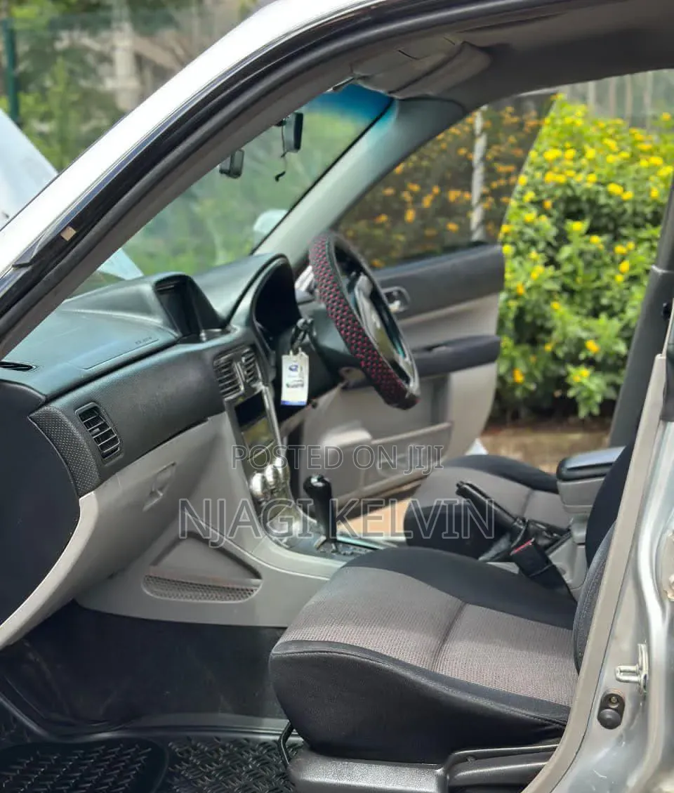 Subaru Forester 2006 Silver