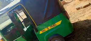 Piaggio 2022 Green