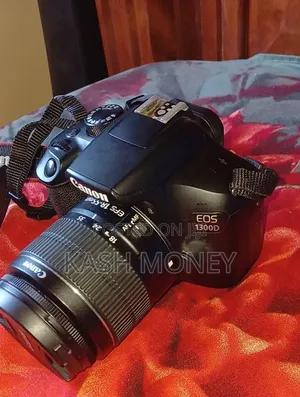 Canon D1300