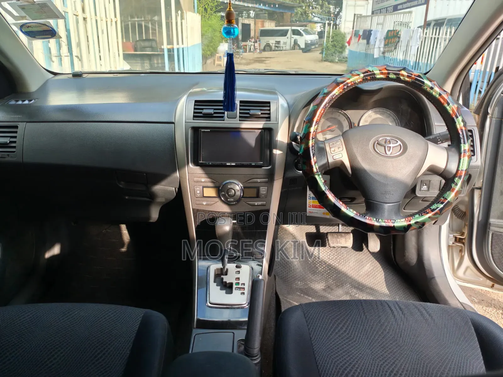 Toyota Corolla Fielder 2011 Silver
