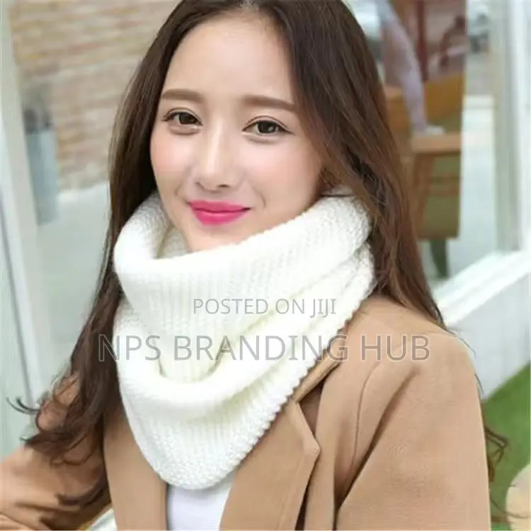 Warm Knitted Woolen Scarf (Kdm