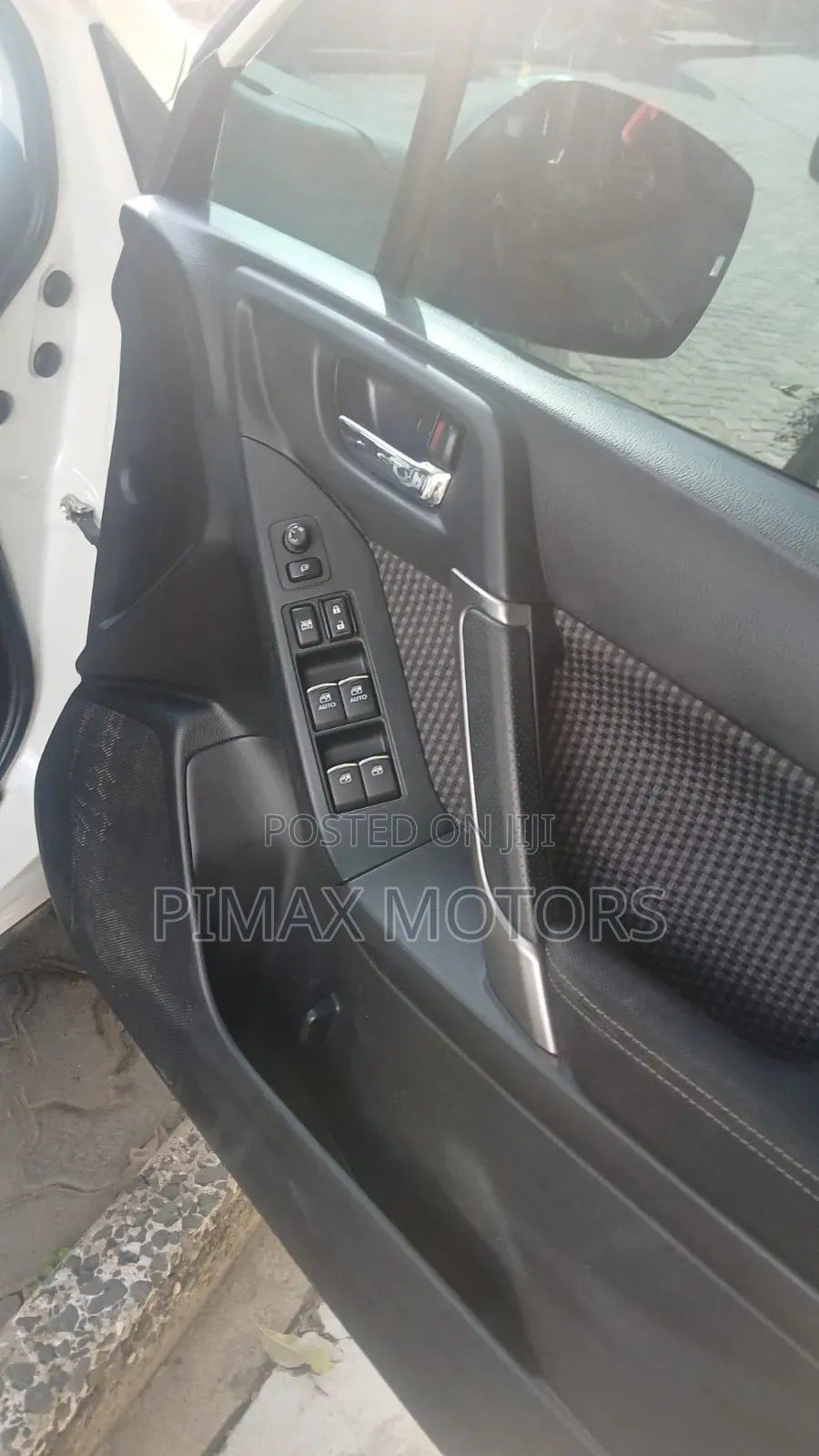 Subaru Forester 2018 White