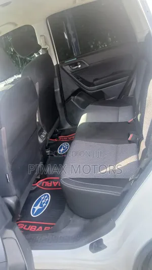 Subaru Forester 2018 White