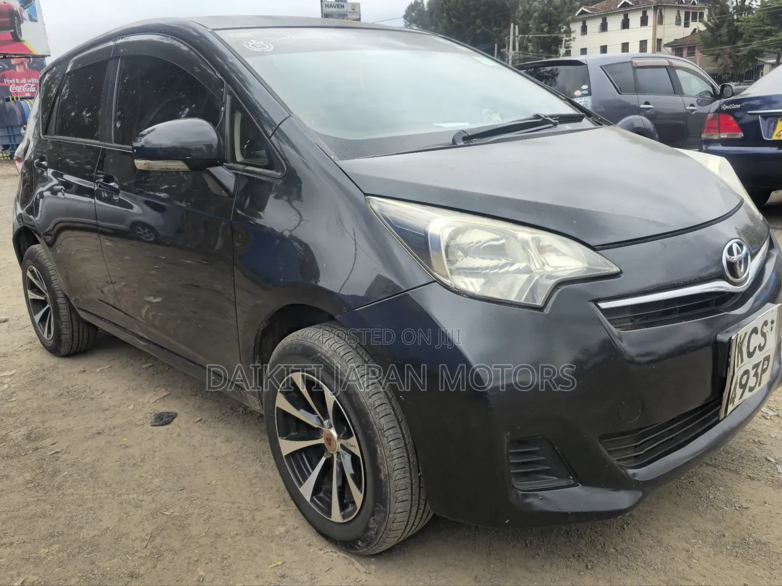 Toyota Ractis 2011 Black