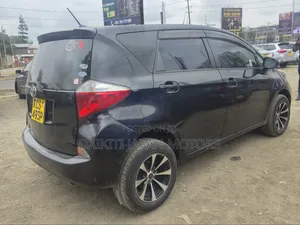 Toyota Ractis 2011 Black