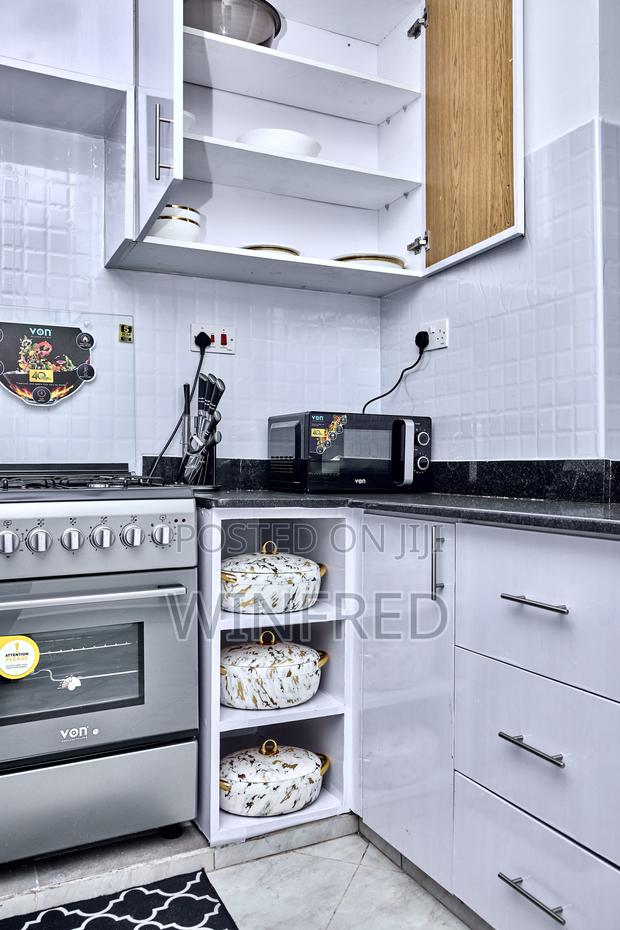 Fully Furnished Apartment - thumbnail 2