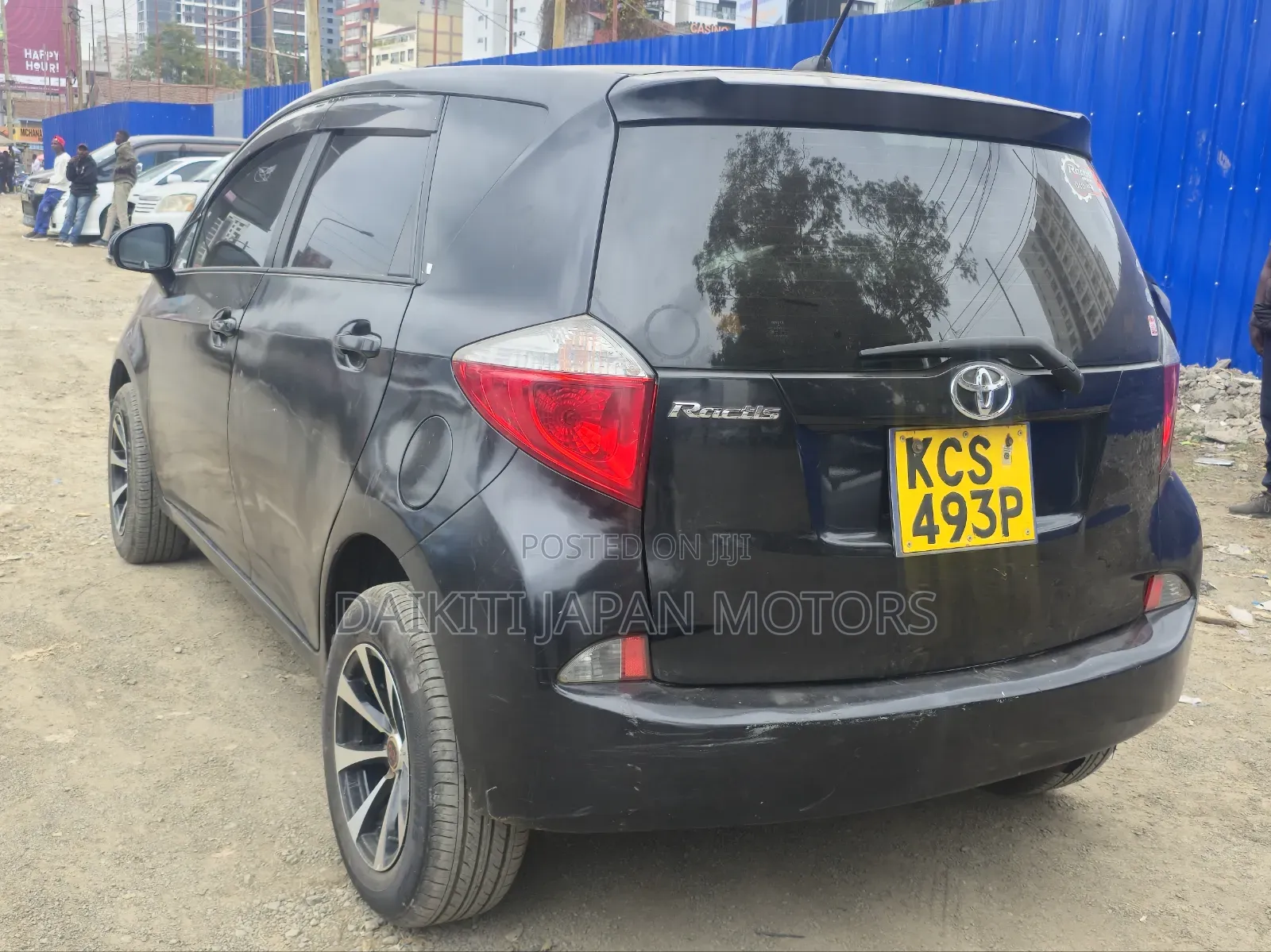 Toyota Ractis 2011 Black