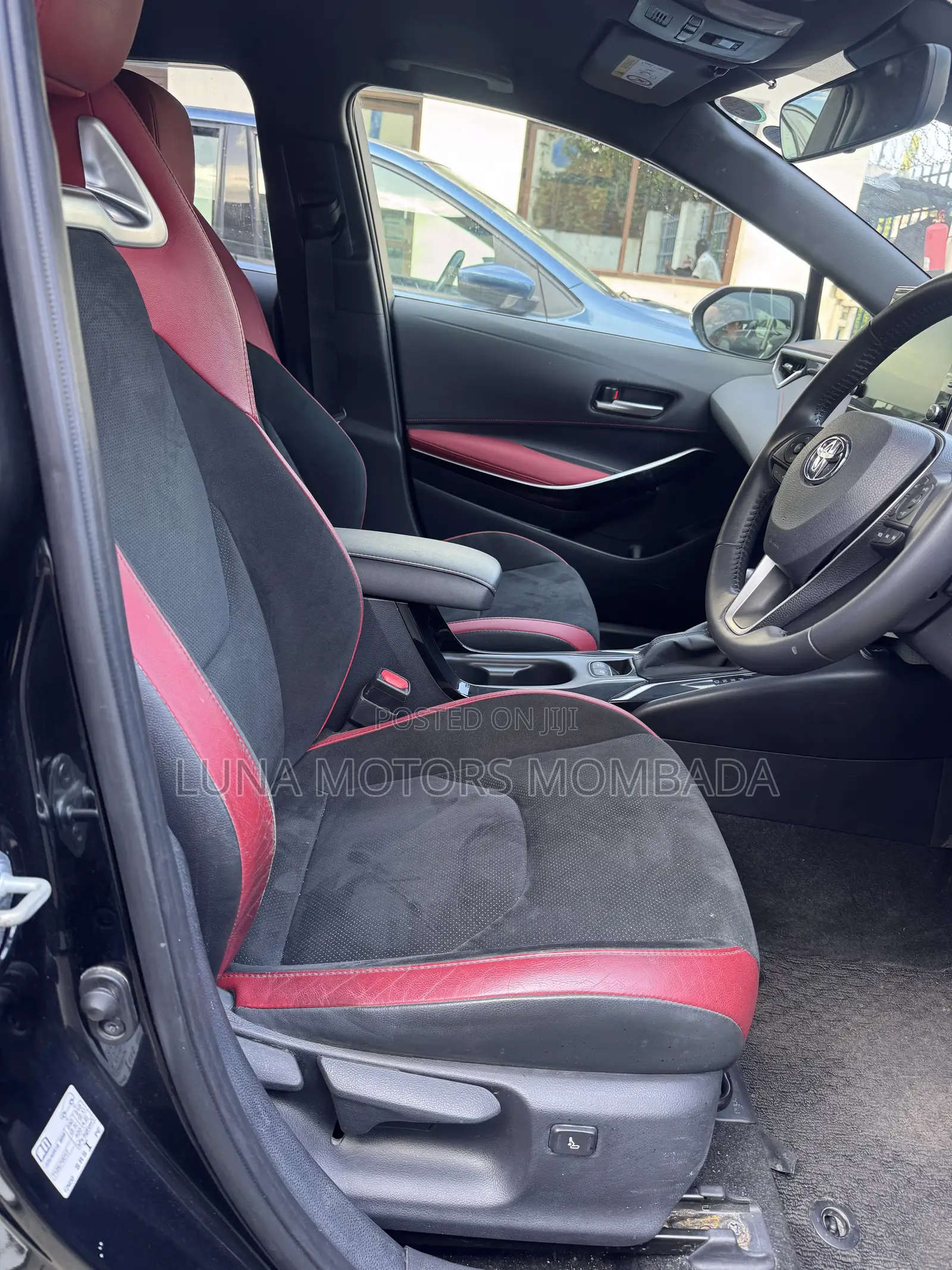 Toyota Corolla Hatchback 2019 Black