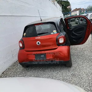 Smart ForFour 2018 Red