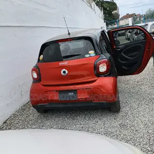 Smart ForFour 2018 Red