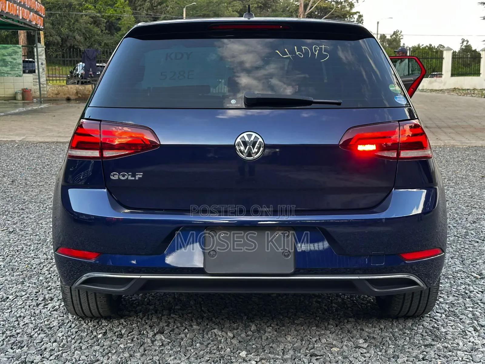 Volkswagen Golf 2019 Blue