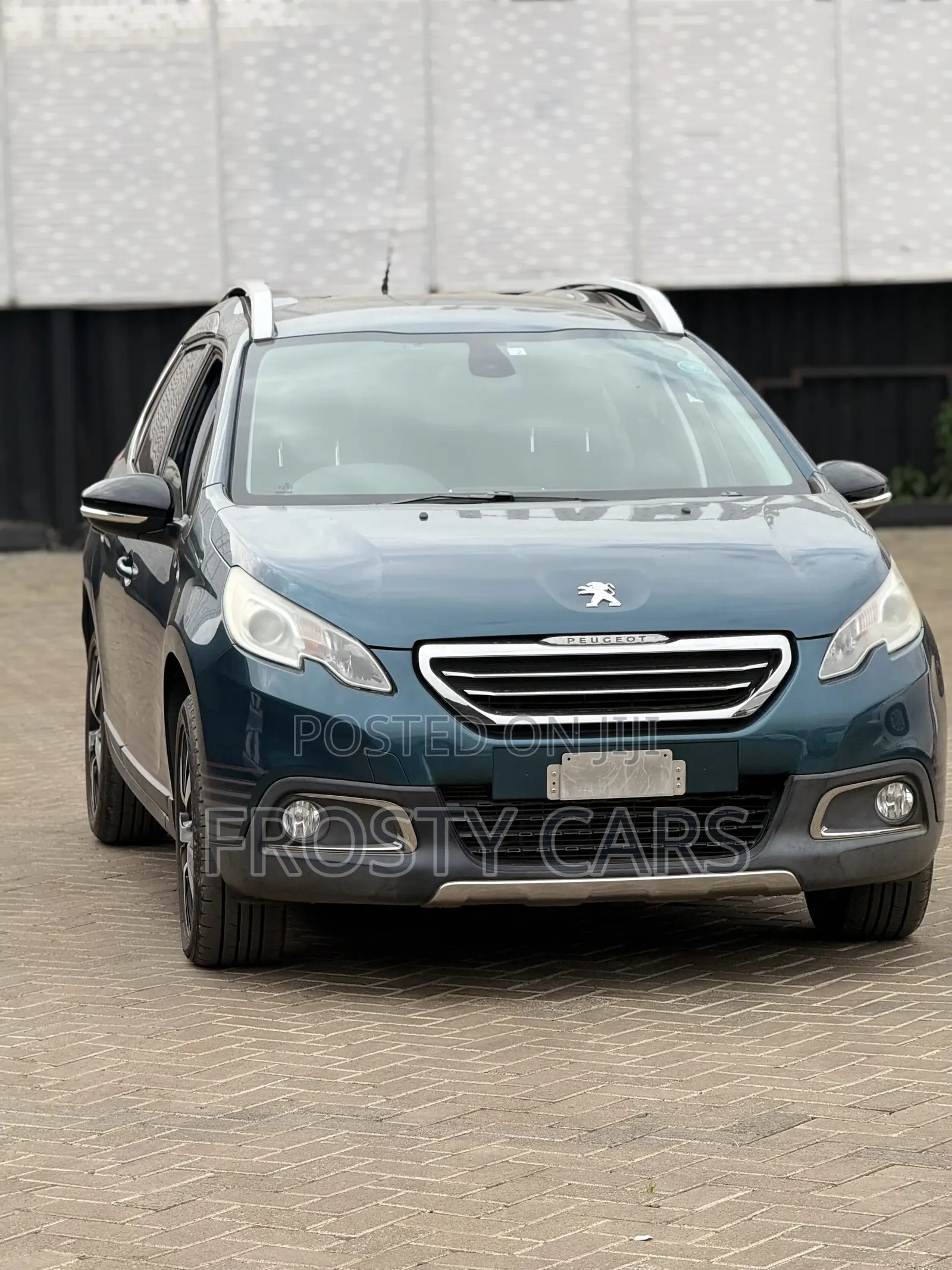Peugeot 2008 1.6 BlueHD (100 Hp) 2016 Blue