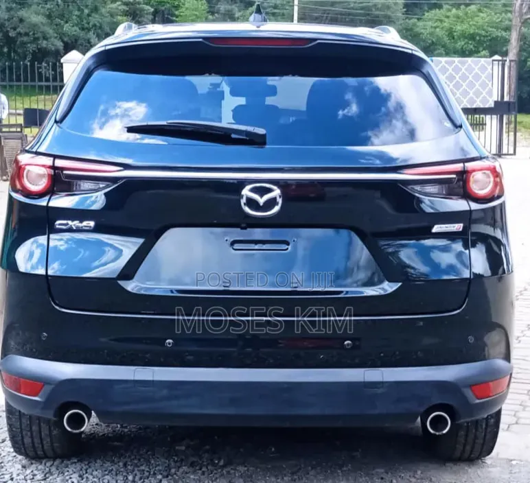 Mazda CX-8 2018 Blue
