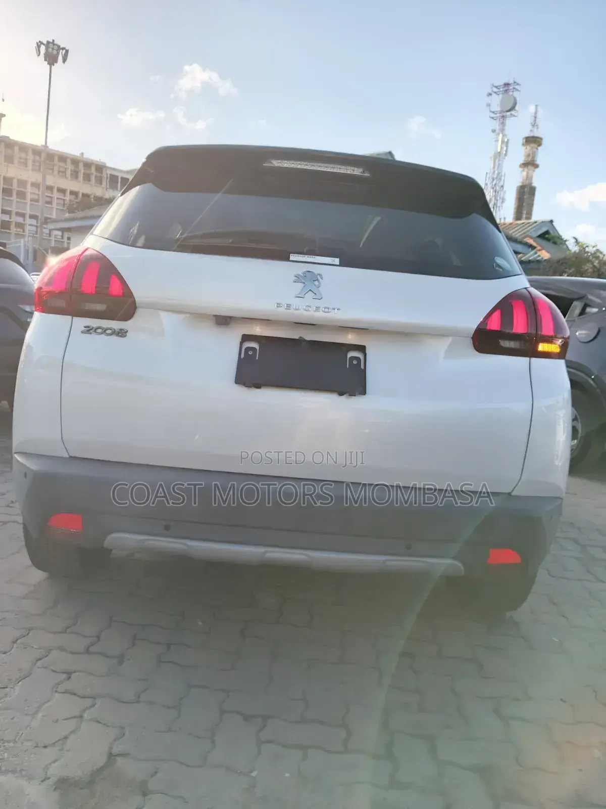 Peugeot 2008 2019 White