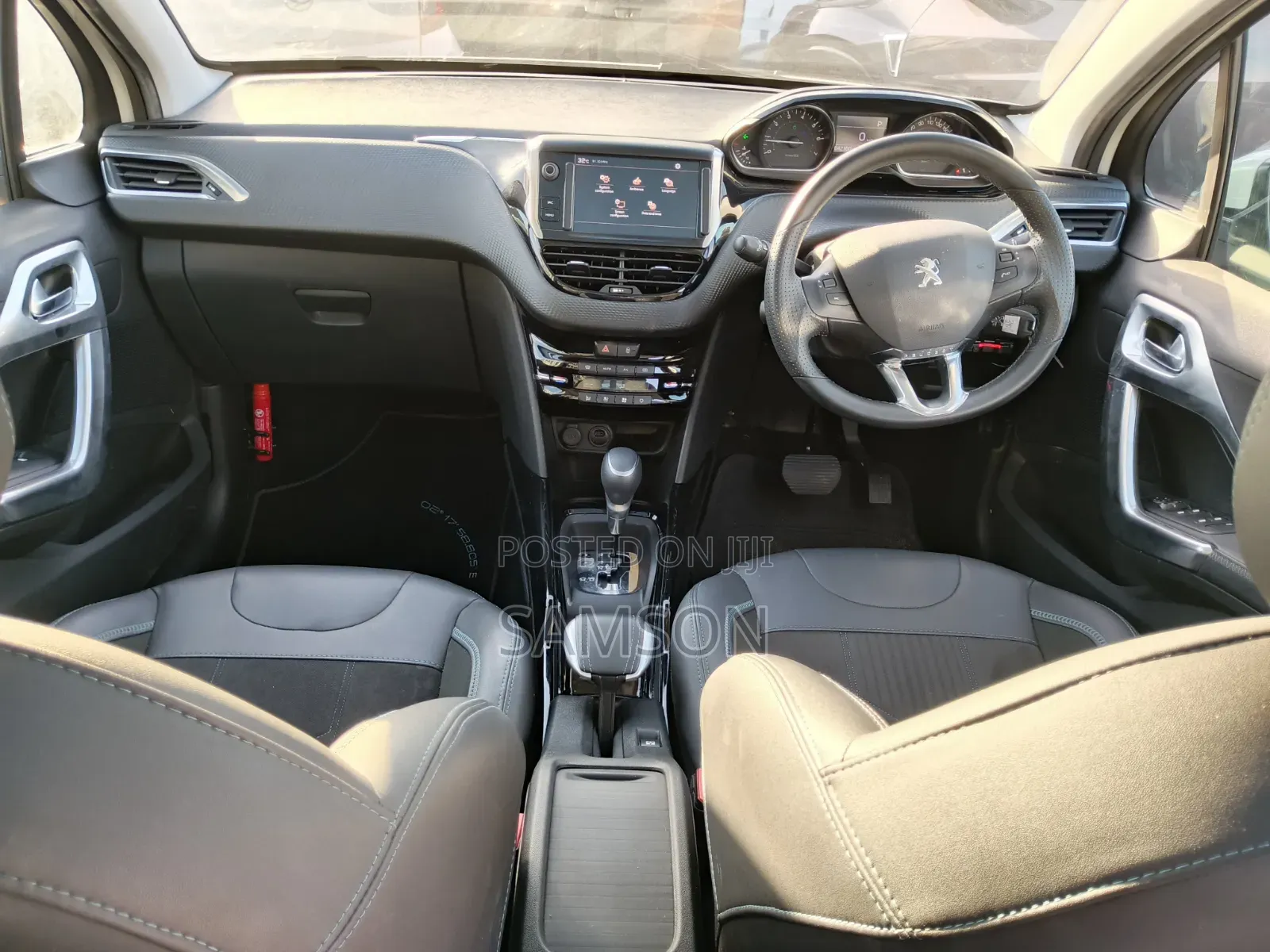 Peugeot 2008 2019 White