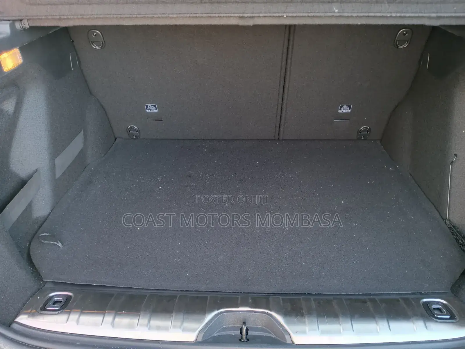 Peugeot 2008 2019 White