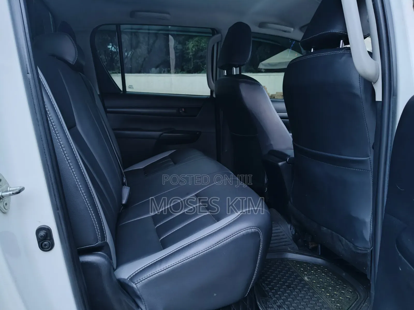 Toyota Hilux 2020 White