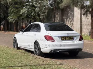 Mercedes-Benz C200 2014 White