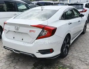 Honda Civic 2019 White