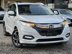 Honda Vezel 1.5 Hybrid 2WD 2019 Pearl