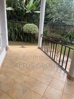 Mini Flat in Windy Ridge, Karen C for rent