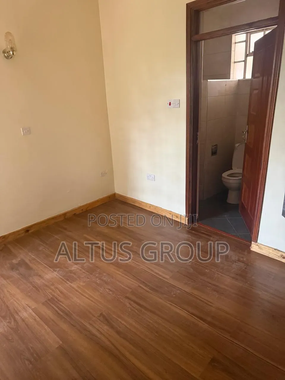 Mini Flat in Windy Ridge, Karen C for rent