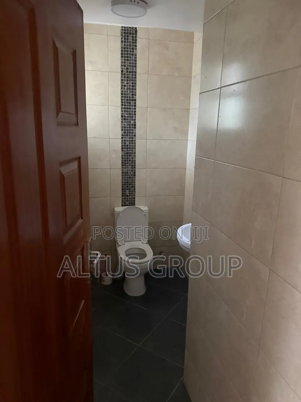 Mini Flat in Windy Ridge, Karen C for rent