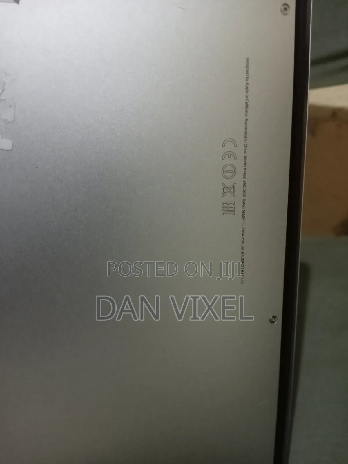 Laptop Apple MacBook Air 8GB Intel Core 7 SSD 128GB