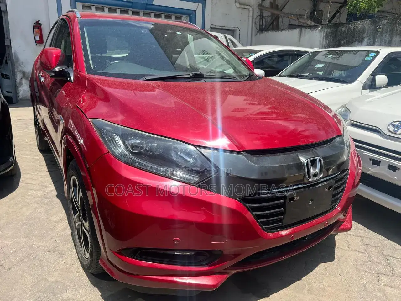 Honda Vezel 2019 Red