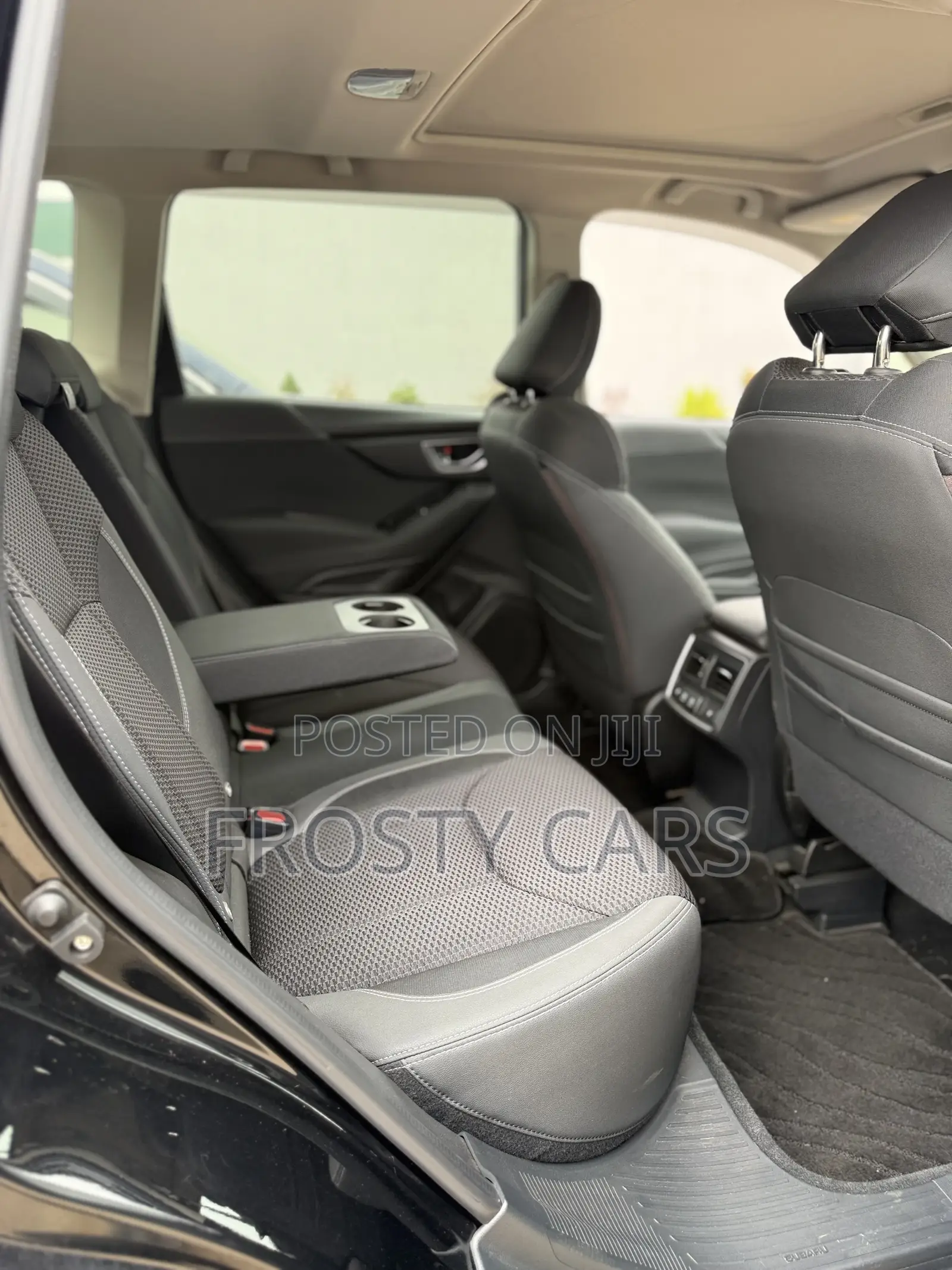 Subaru Forester Base AWD 2019 Black