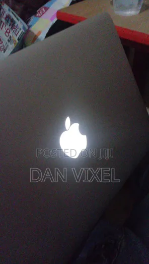 Laptop Apple MacBook Air 8GB Intel Core 7 SSD 128GB