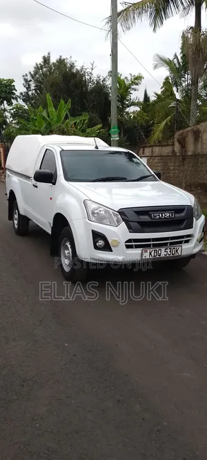 Isuzu D-MAX 2023 Off white