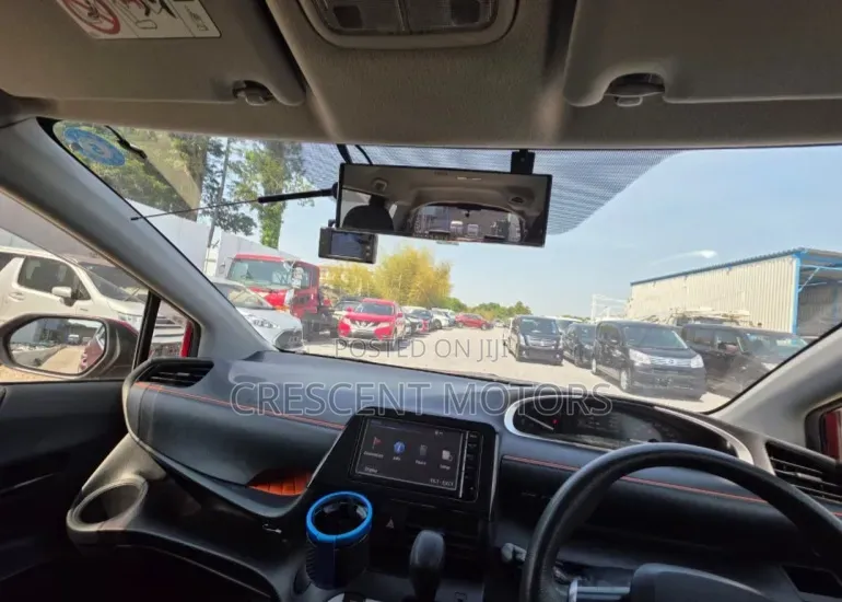 Toyota Sienta 2020 Red