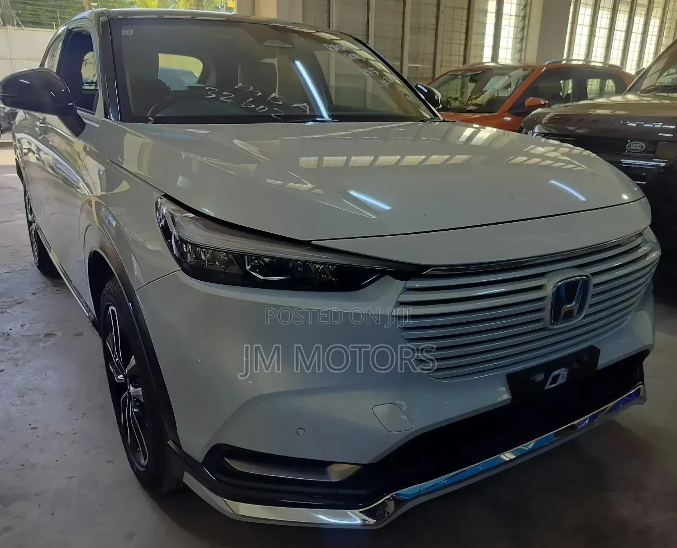 Honda Vezel 2021 Off white