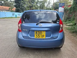 Nissan Note 2014 Blue