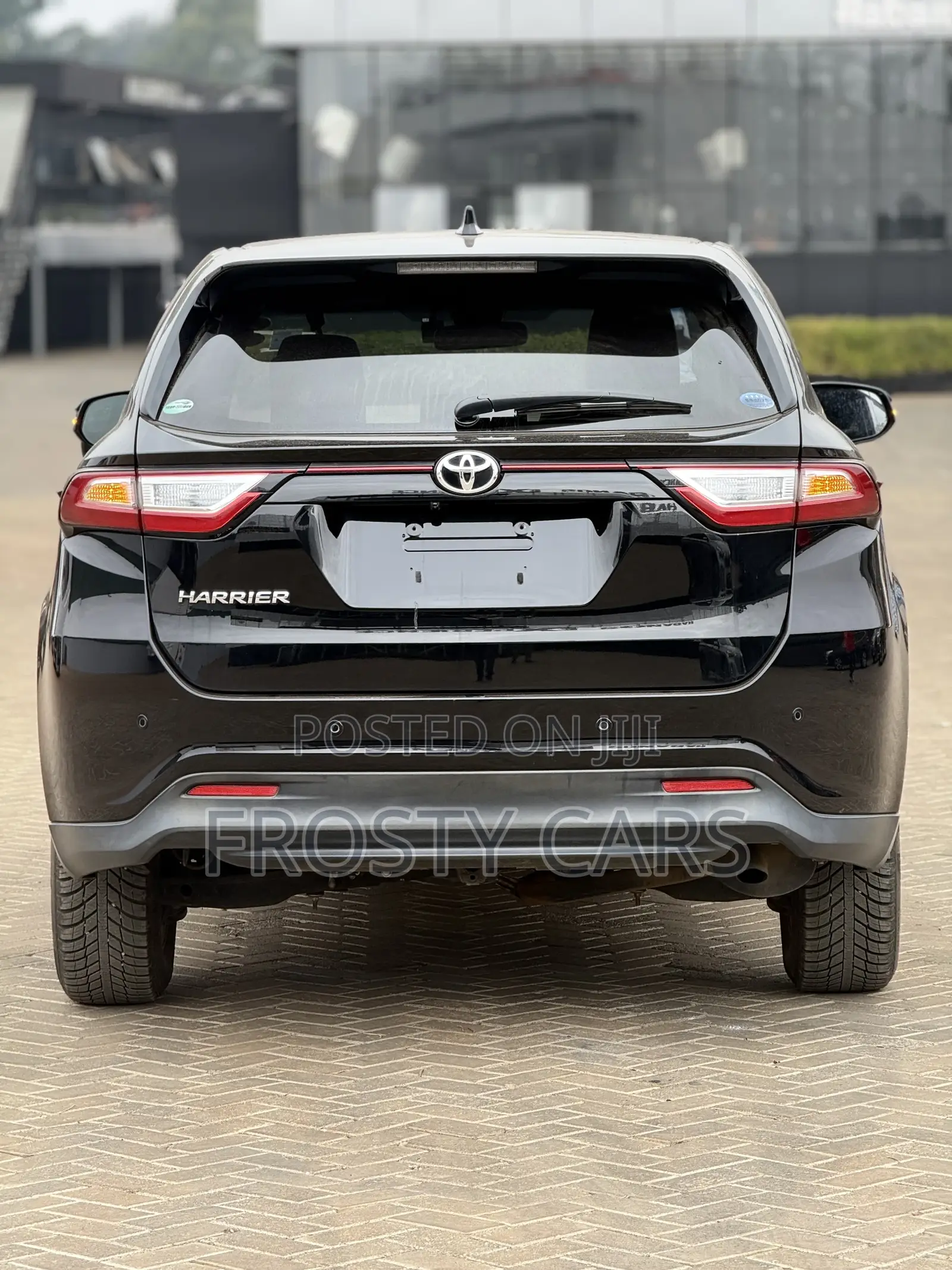 Toyota Harrier 2.0 2019 Black