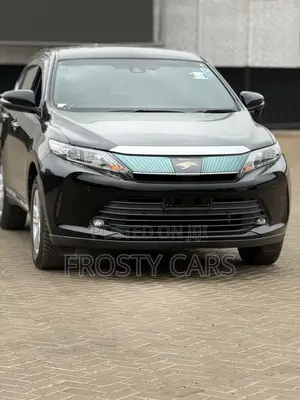 Toyota Harrier 2.0 2019 Black