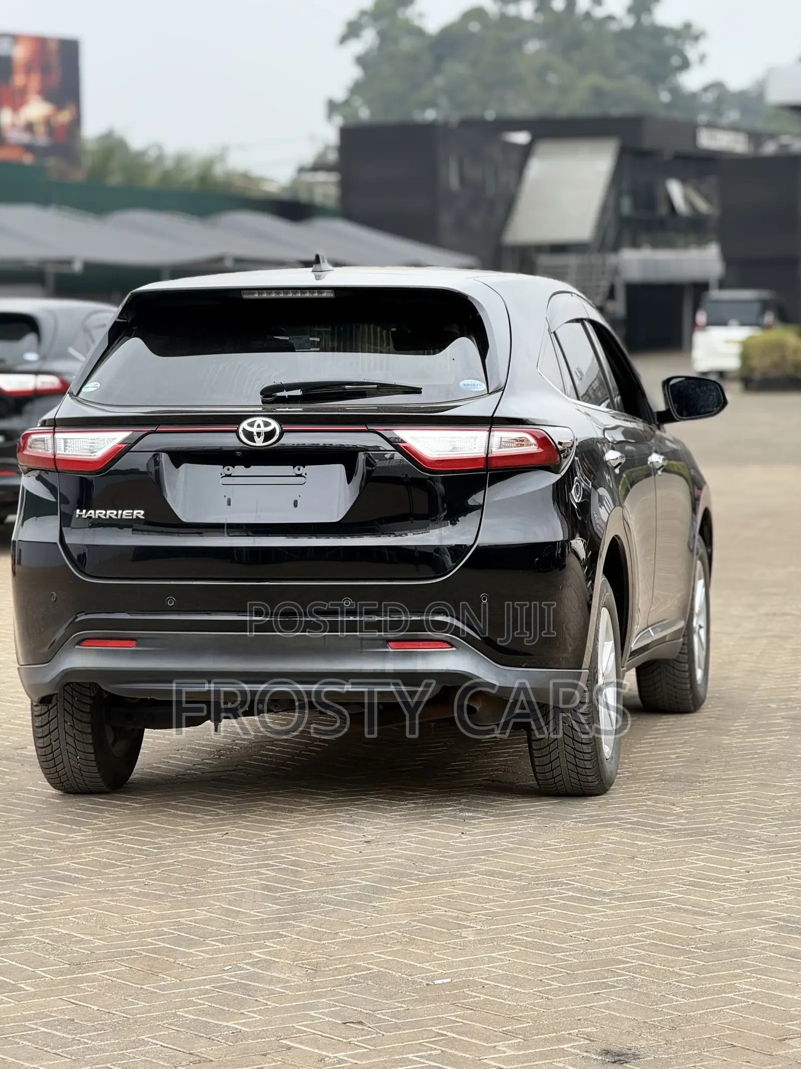 Toyota Harrier 2.0 2019 Black