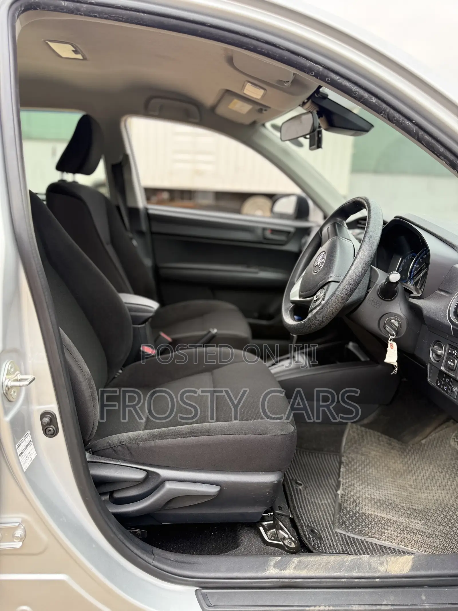 Toyota Axio 1.5 Hybrid G 2WD 2019 Silver