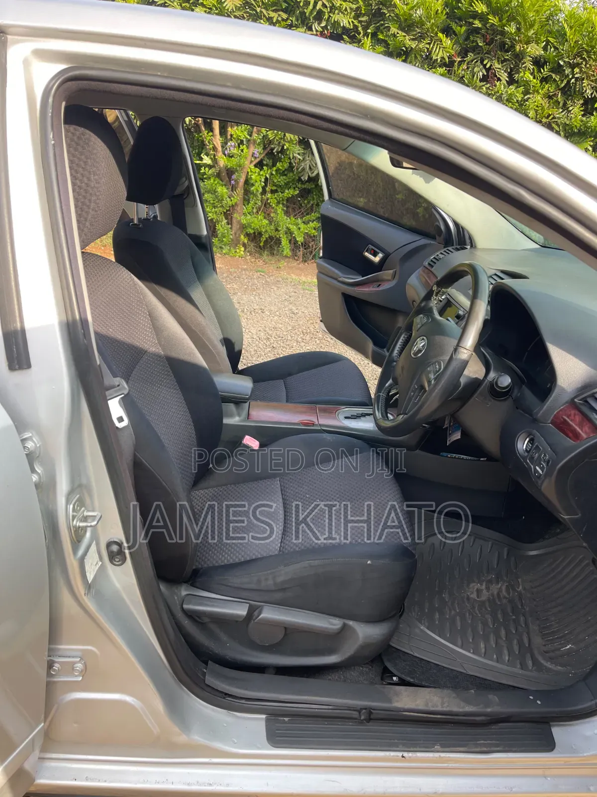 Toyota Premio 2009 Silver