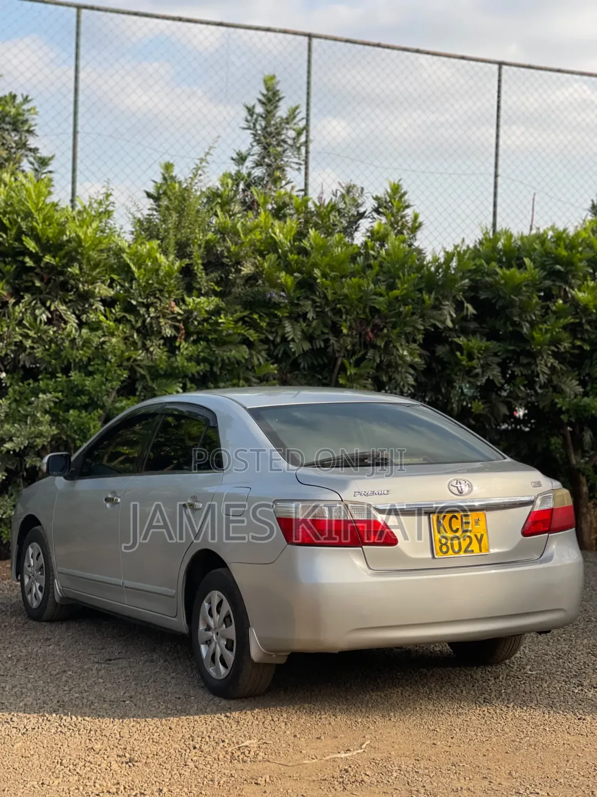 Toyota Premio 2009 Silver